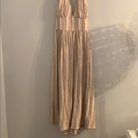 Linen blend Halter sundress NWT - Picture 3 of 9